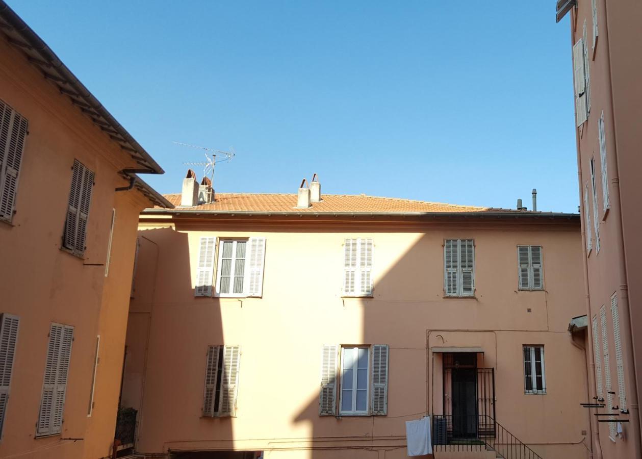 Superbe 2 Pieces Neuf A 100M De La Plage Menton Exterior photo